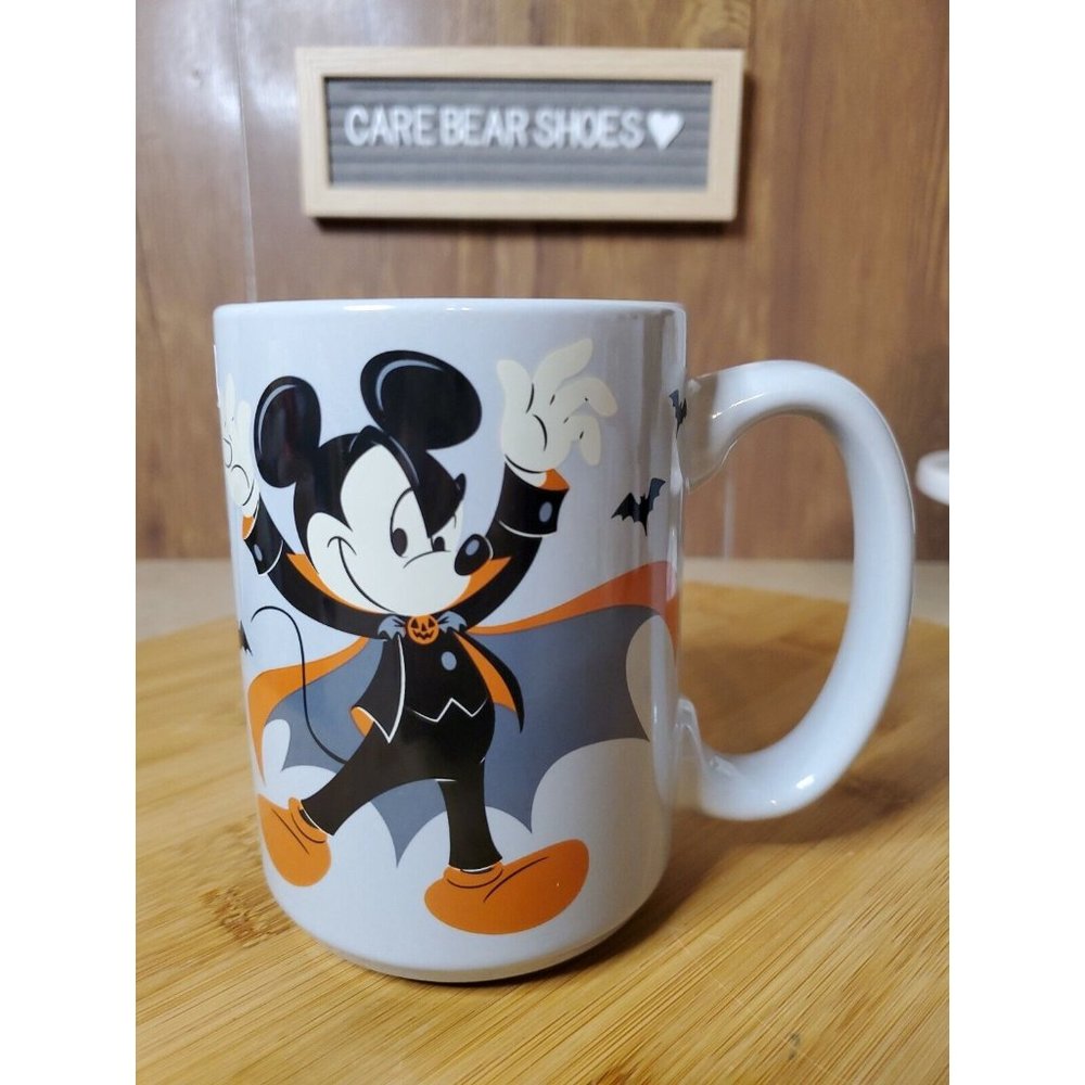 Disney Mickey Mouse Coffee Mug 16 oz Trick Or Treat Halloween Cup Zak Design